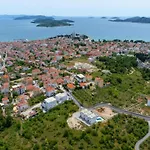 Apartament In Near Male Vrulje *