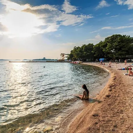 In Near Male Vrulje *