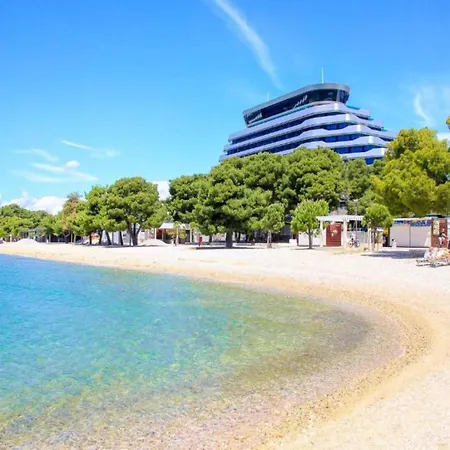 公寓 In Near Male Vrulje 沃迪切