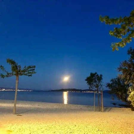 In Near Male Vrulje 沃迪切