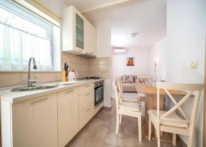 Apartman In Near Male Vrulje *