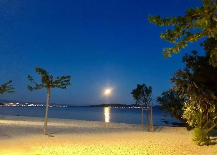 Apartman In Near Male Vrulje Vodice