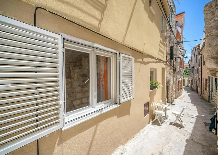 In Near Male Vrulje Apartment *